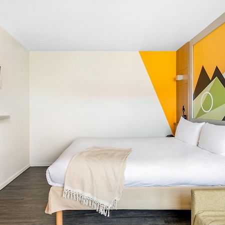 Hotel Ibis Styles Annecy Centre Gare Esterno foto