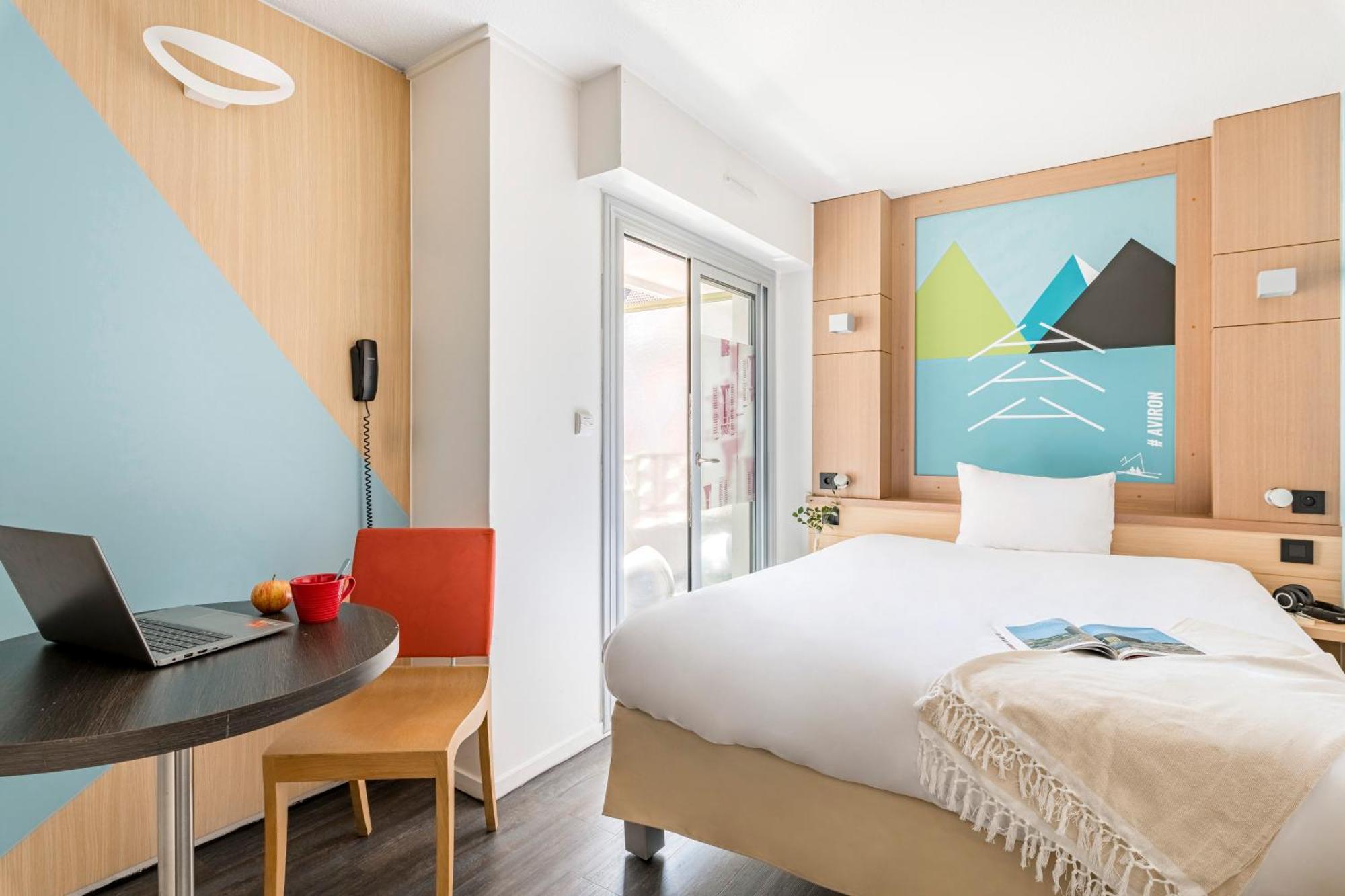 Hotel Ibis Styles Annecy Centre Gare Esterno foto