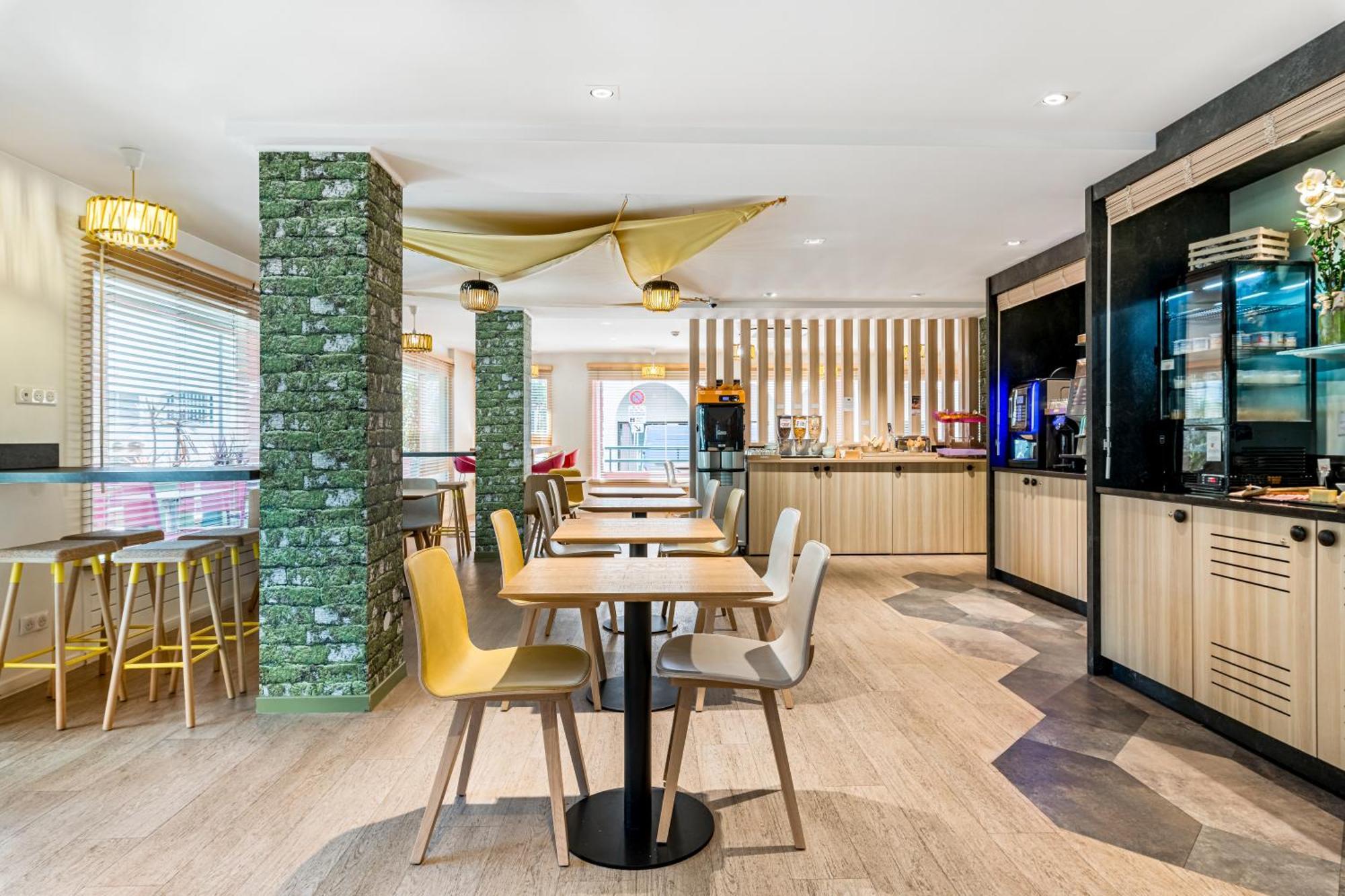 Hotel Ibis Styles Annecy Centre Gare Esterno foto