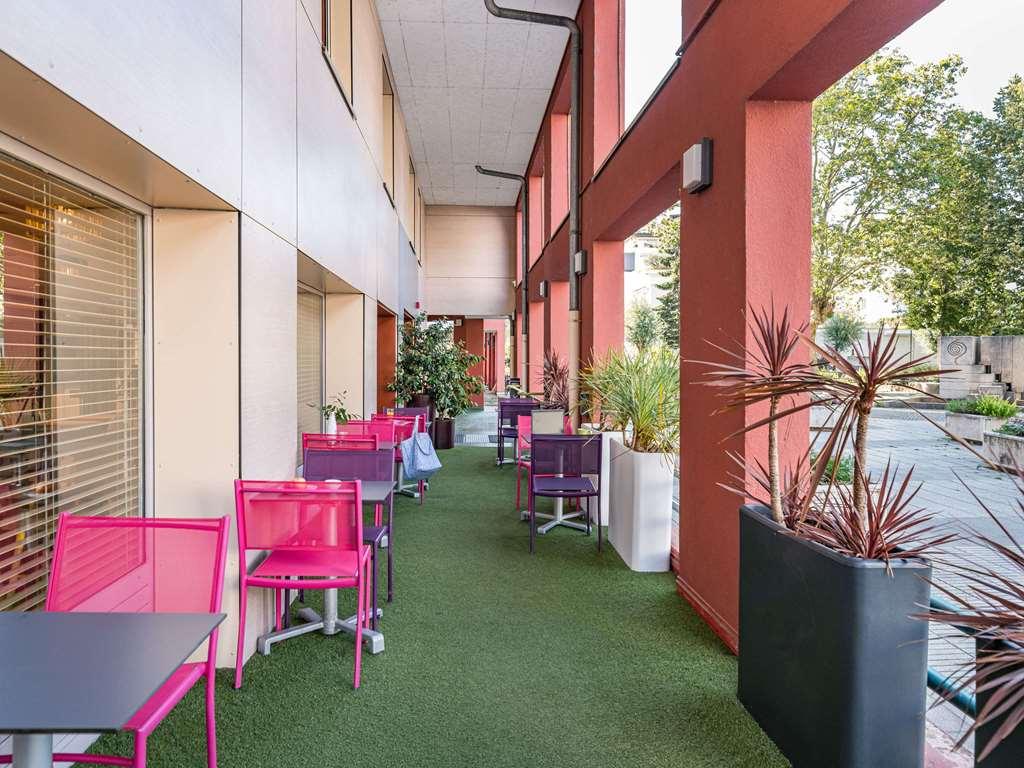 Hotel Ibis Styles Annecy Centre Gare Esterno foto