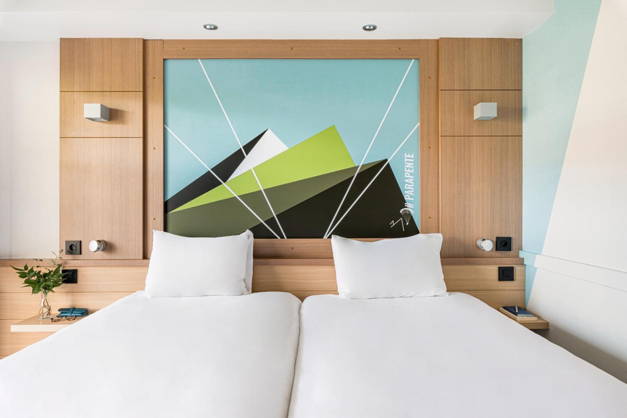 Hotel Ibis Styles Annecy Centre Gare Esterno foto